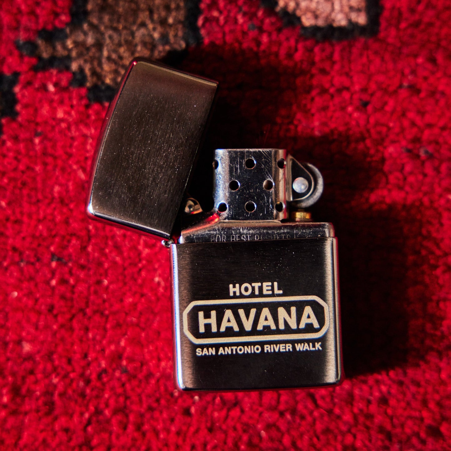 Hotel Havana Silver Zippo